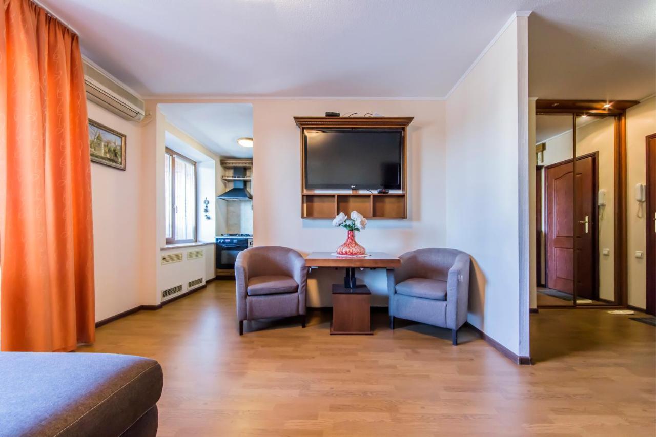 Two-Room Apartments On Maidan Nezavisimosti Κίεβο Εξωτερικό φωτογραφία